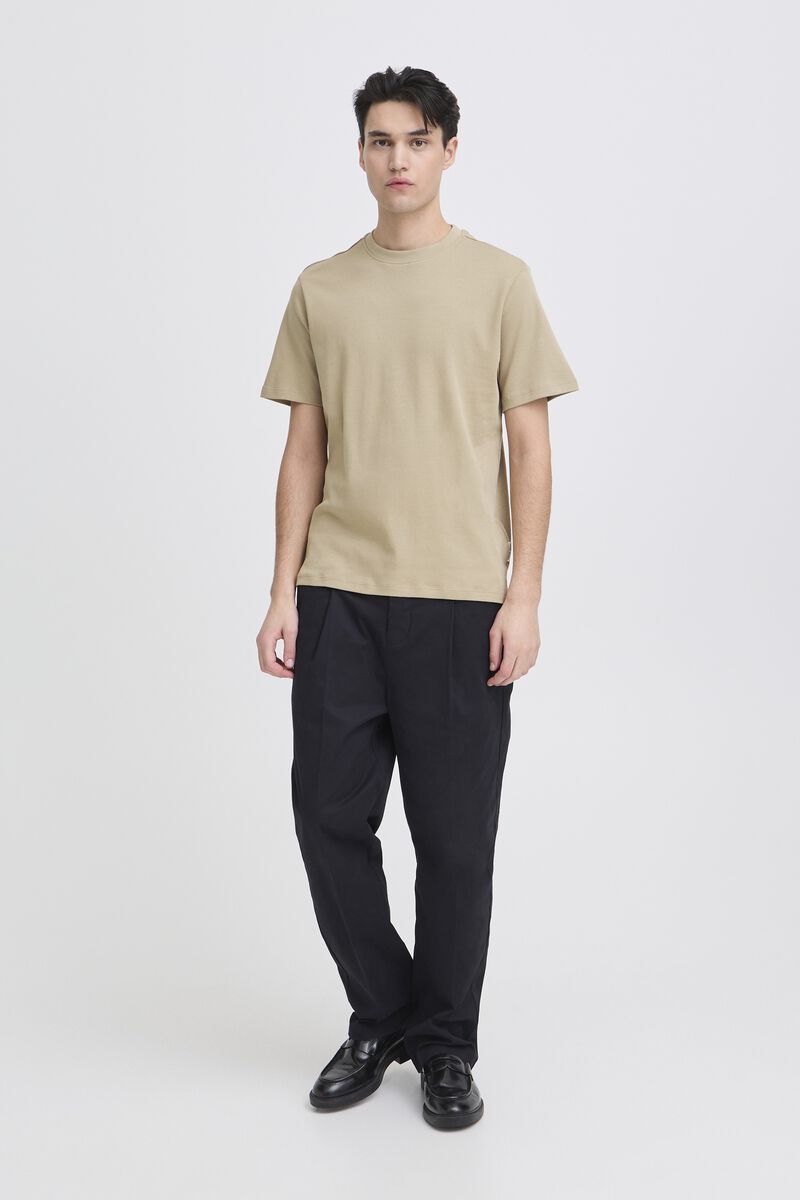 Cfnilo Mid Weight Tee