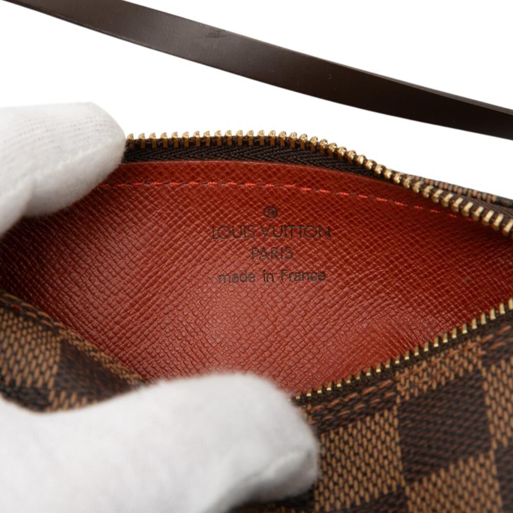 Louis Vuitton Papillon