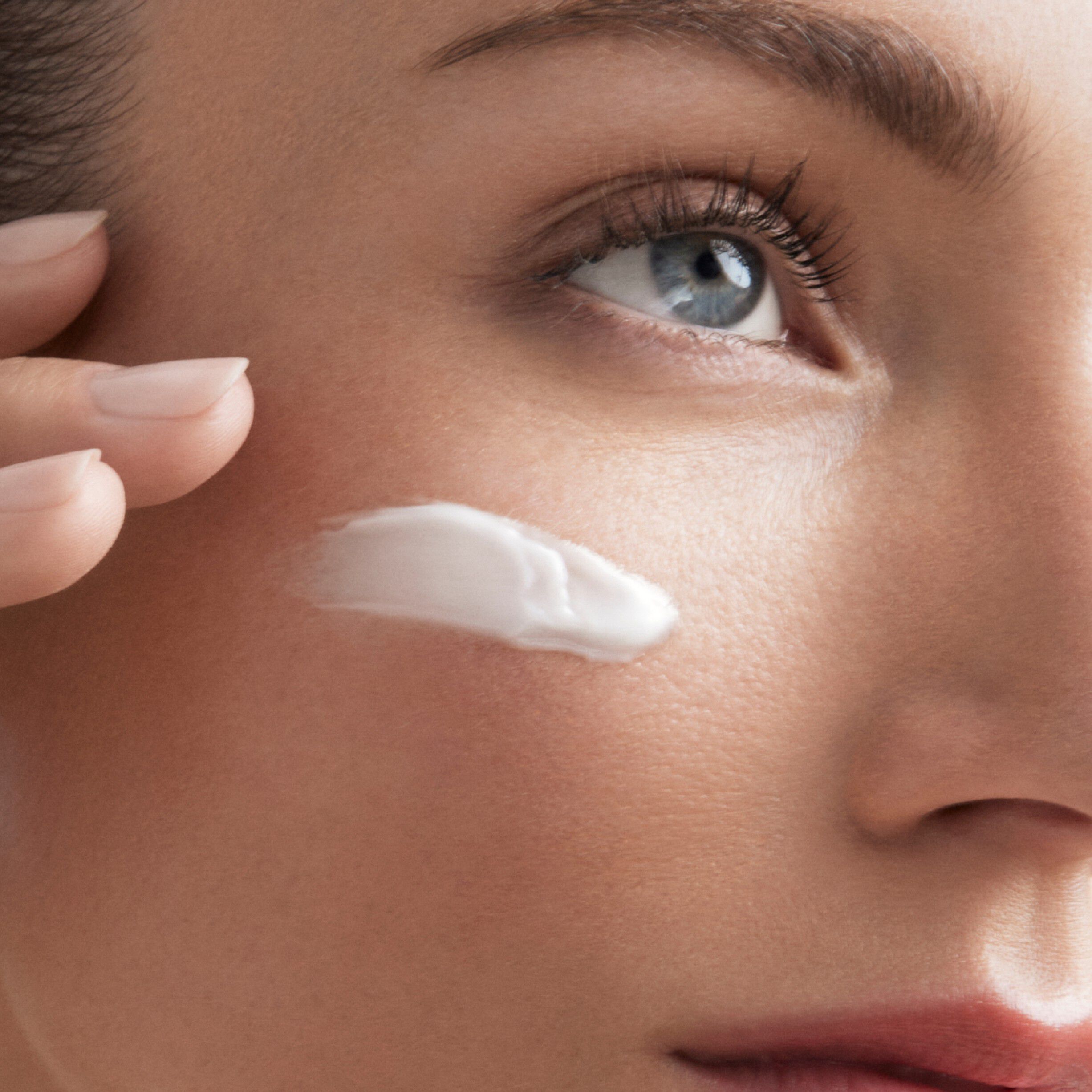 AQS HYDRA BARRIER CREAM T30ML R25