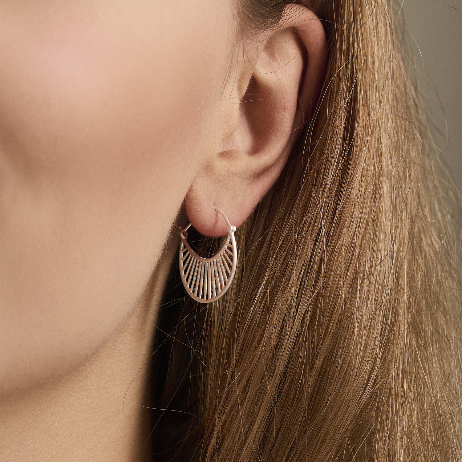 Daylight earring size 22 mm