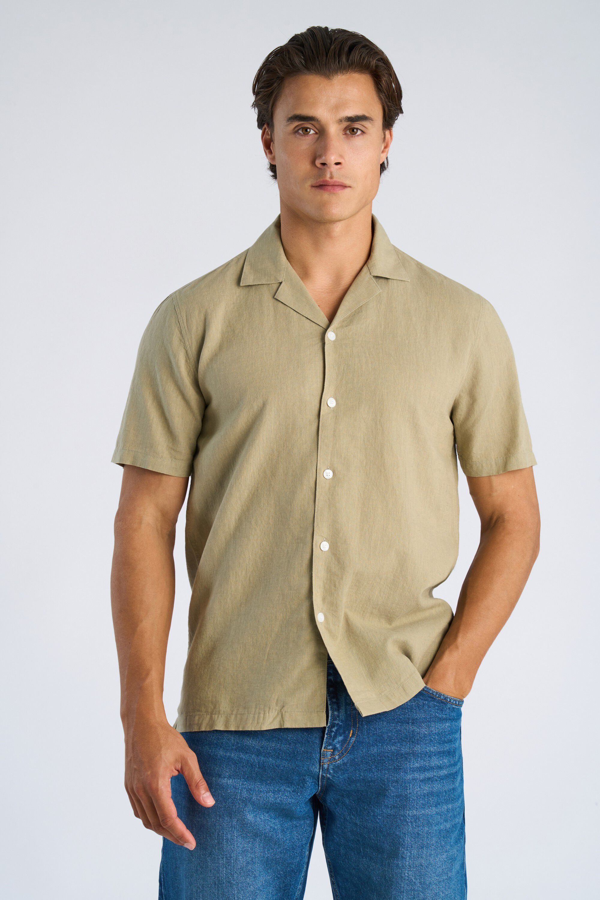 Casual linen blend resort S/S