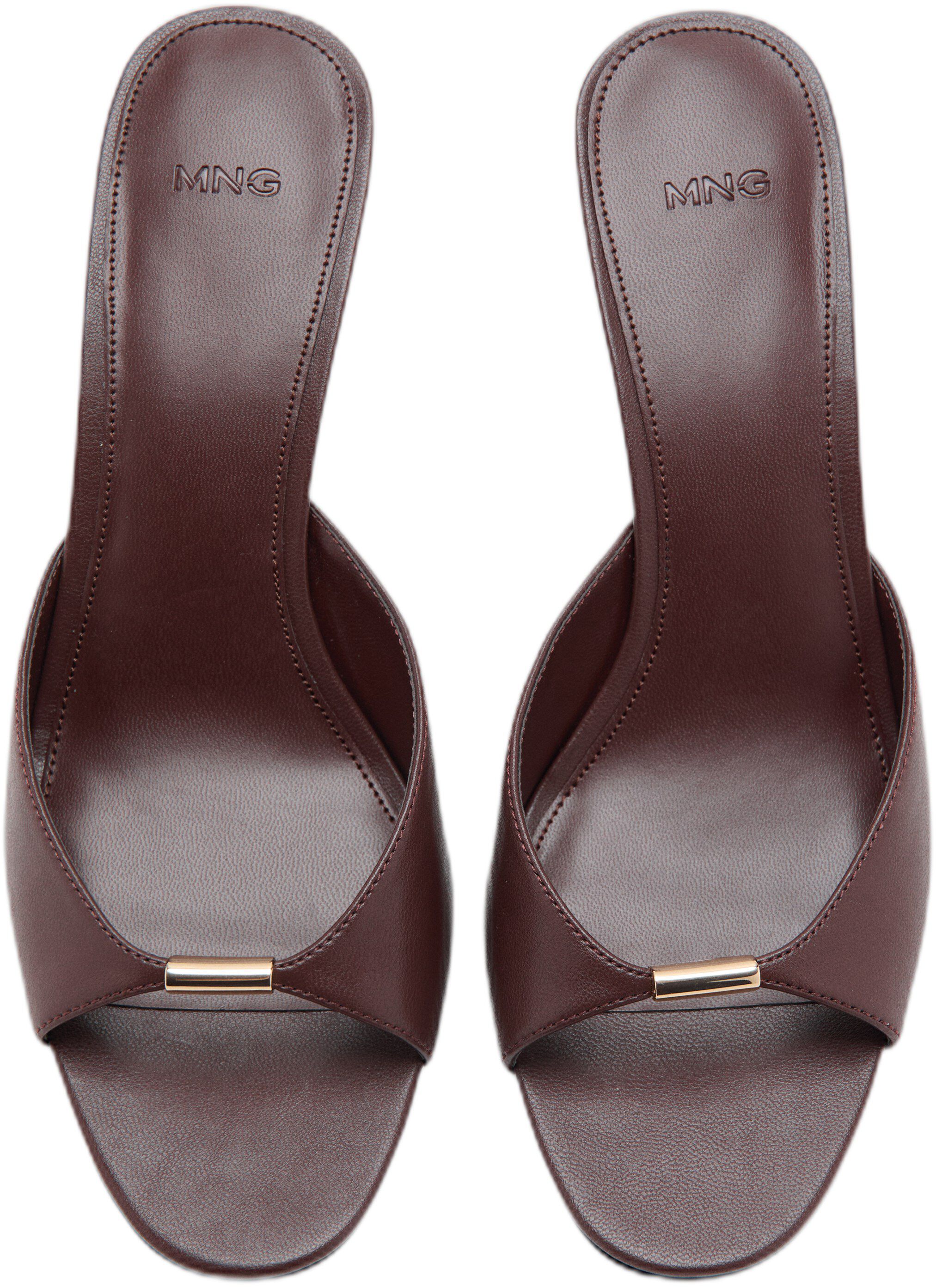 Heeled sandals with metallic detail