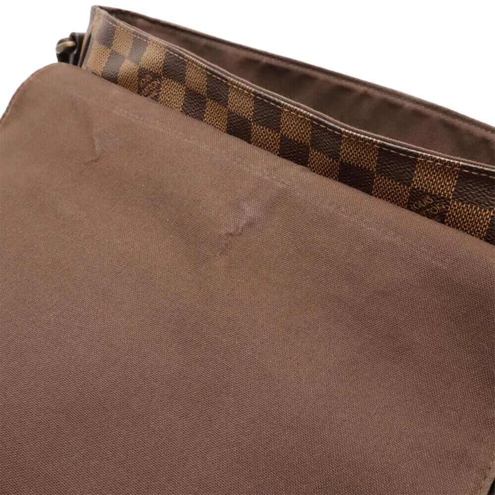 Louis Vuitton District