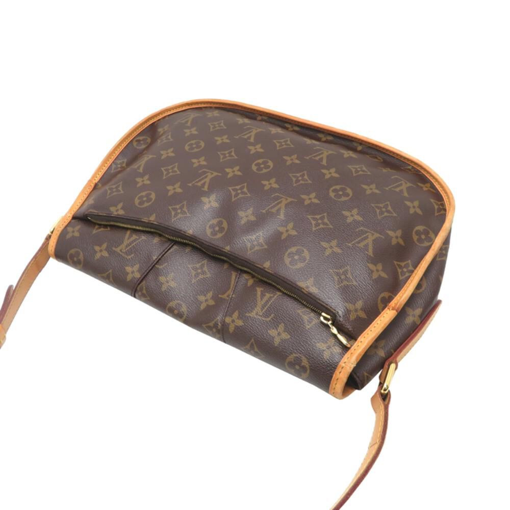 Louis Vuitton Menilmontant