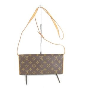 Louis Vuitton Twin Pochette