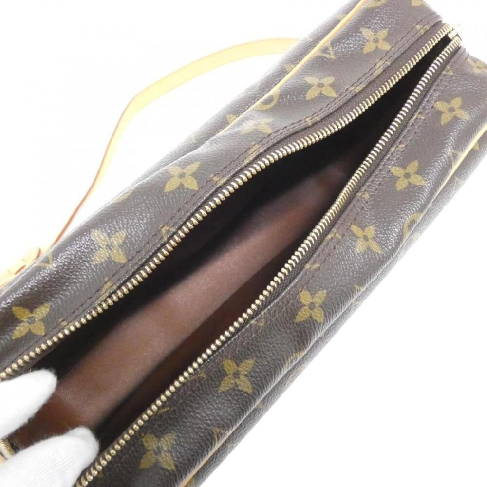 Louis Vuitton Shoulder Bags