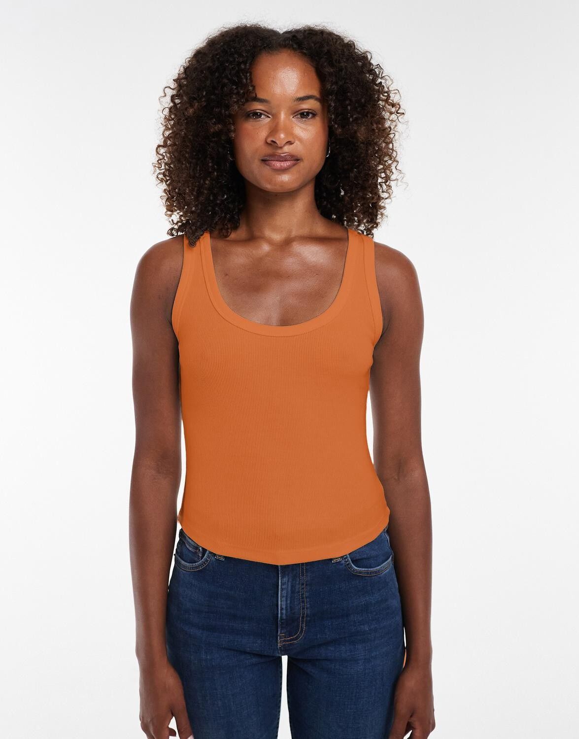 TSBRITT SL RIB SCOOP CURVE HEM VEST