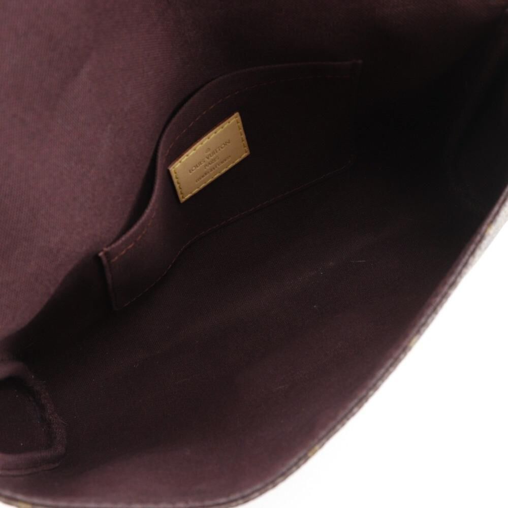 Louis Vuitton Favorite