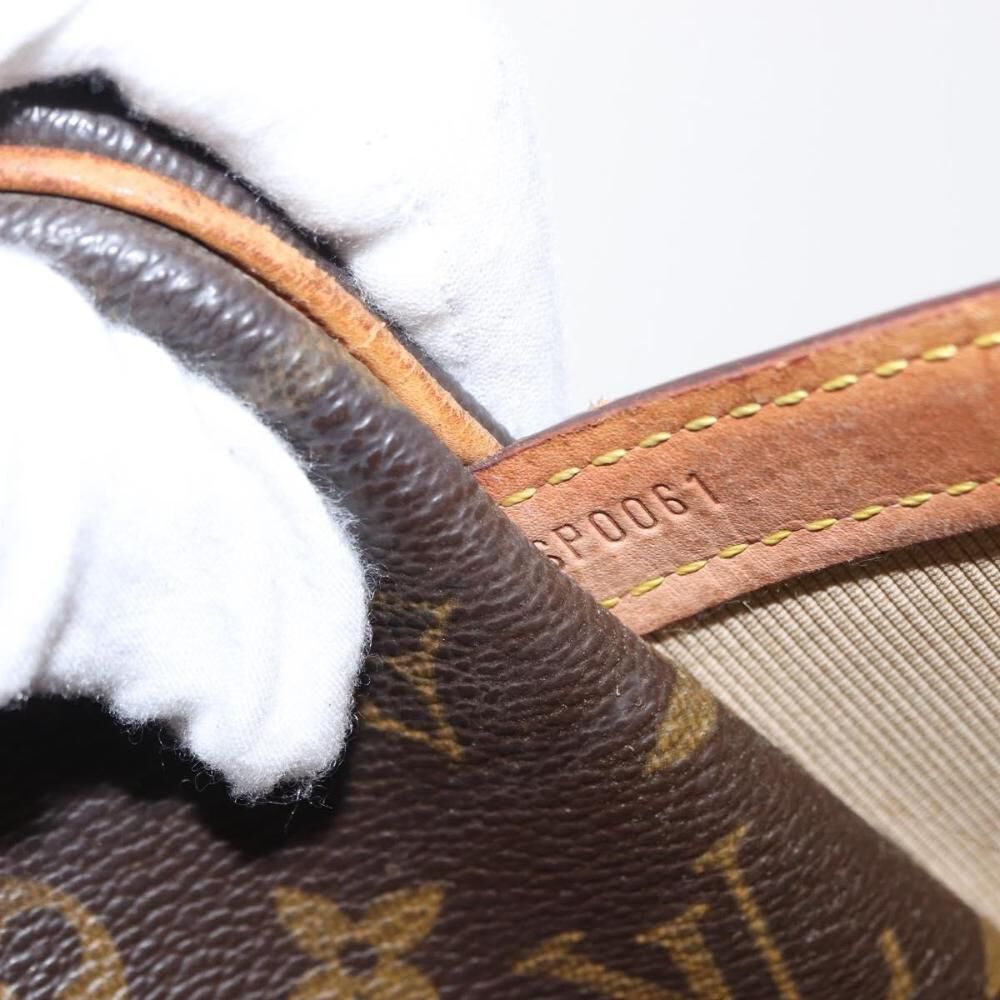 Louis Vuitton Reporter