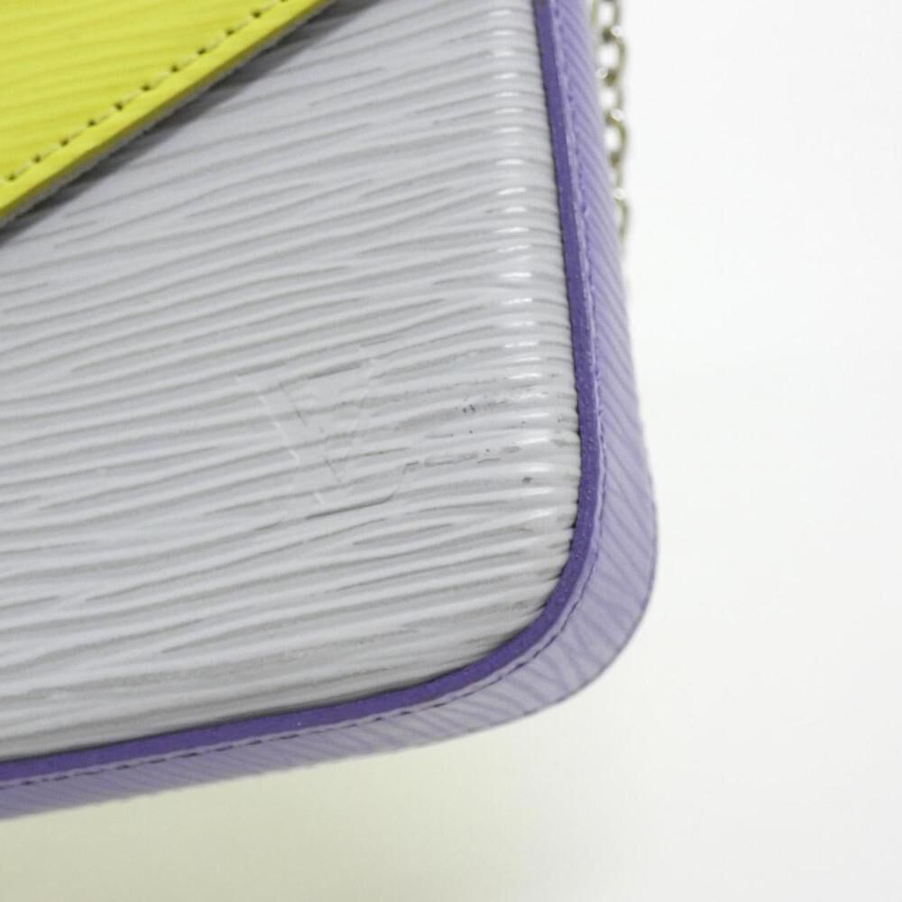 Louis Vuitton Shoulder Bags