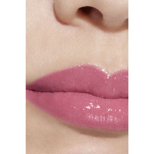 Hydrating Beautifying Tinted Lip Balm Buildable Colour