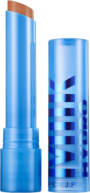 En ren og ikke-komedogen gelcreme-concealer med justerbar d&aelig;kkeevne, d