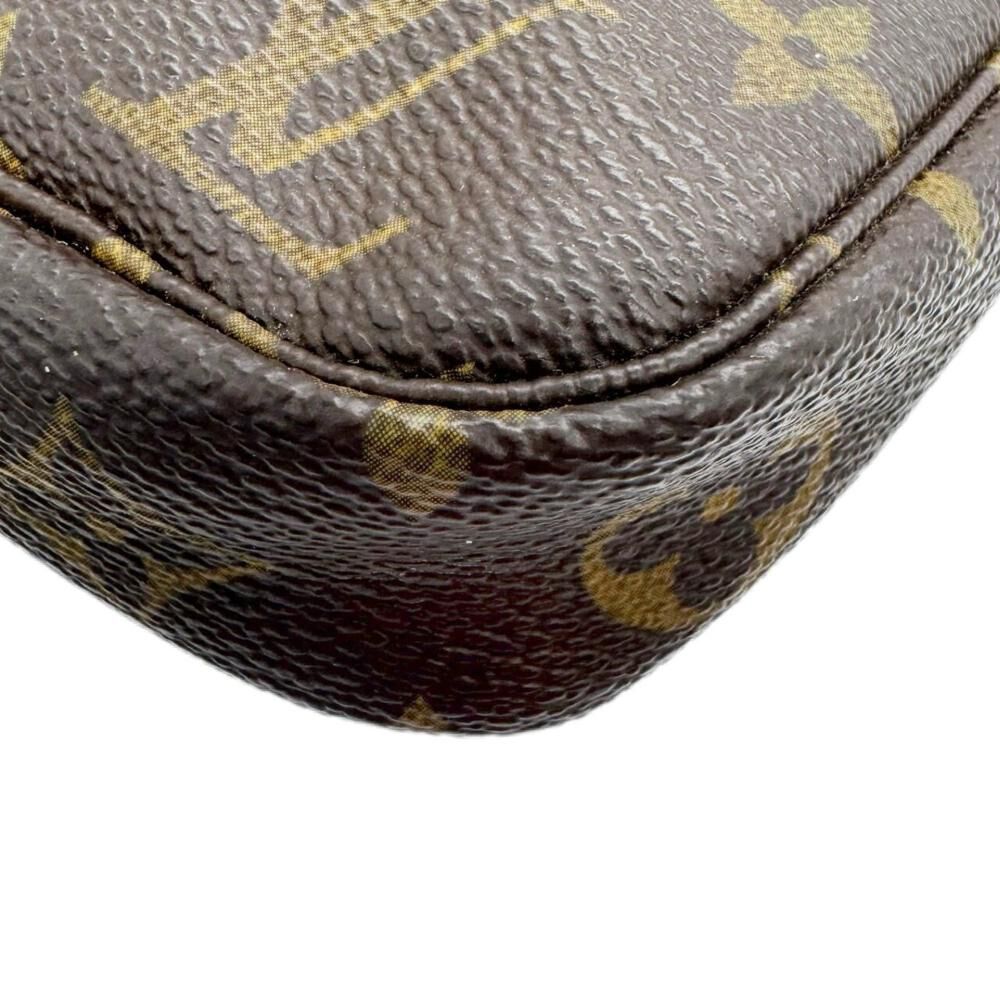 Louis Vuitton Pochette Accessoires