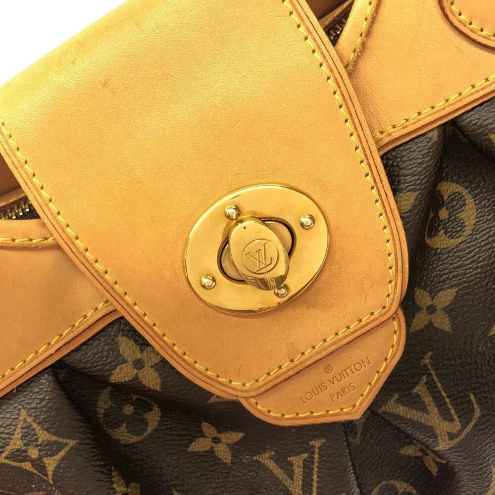 Louis Vuitton Shoulder Bags