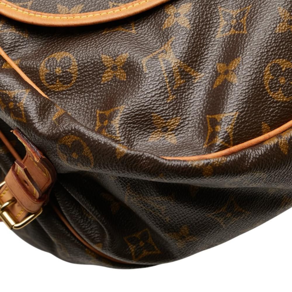 Louis Vuitton Saumur