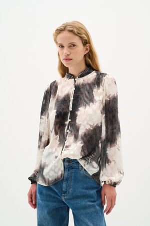 CielleIW Shirt