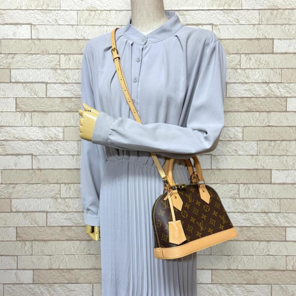 Louis Vuitton Alma