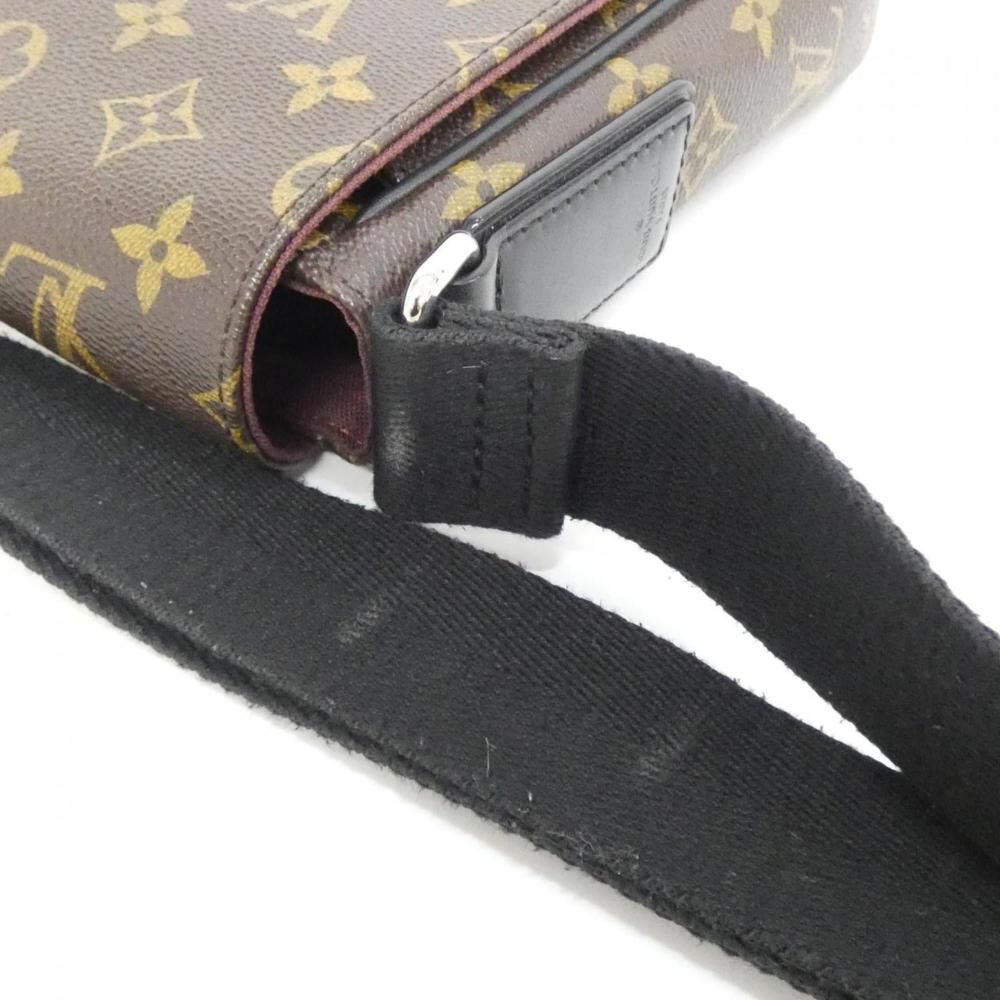 Louis Vuitton Shoulder Bags