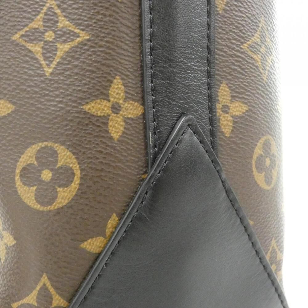 Louis Vuitton Tote