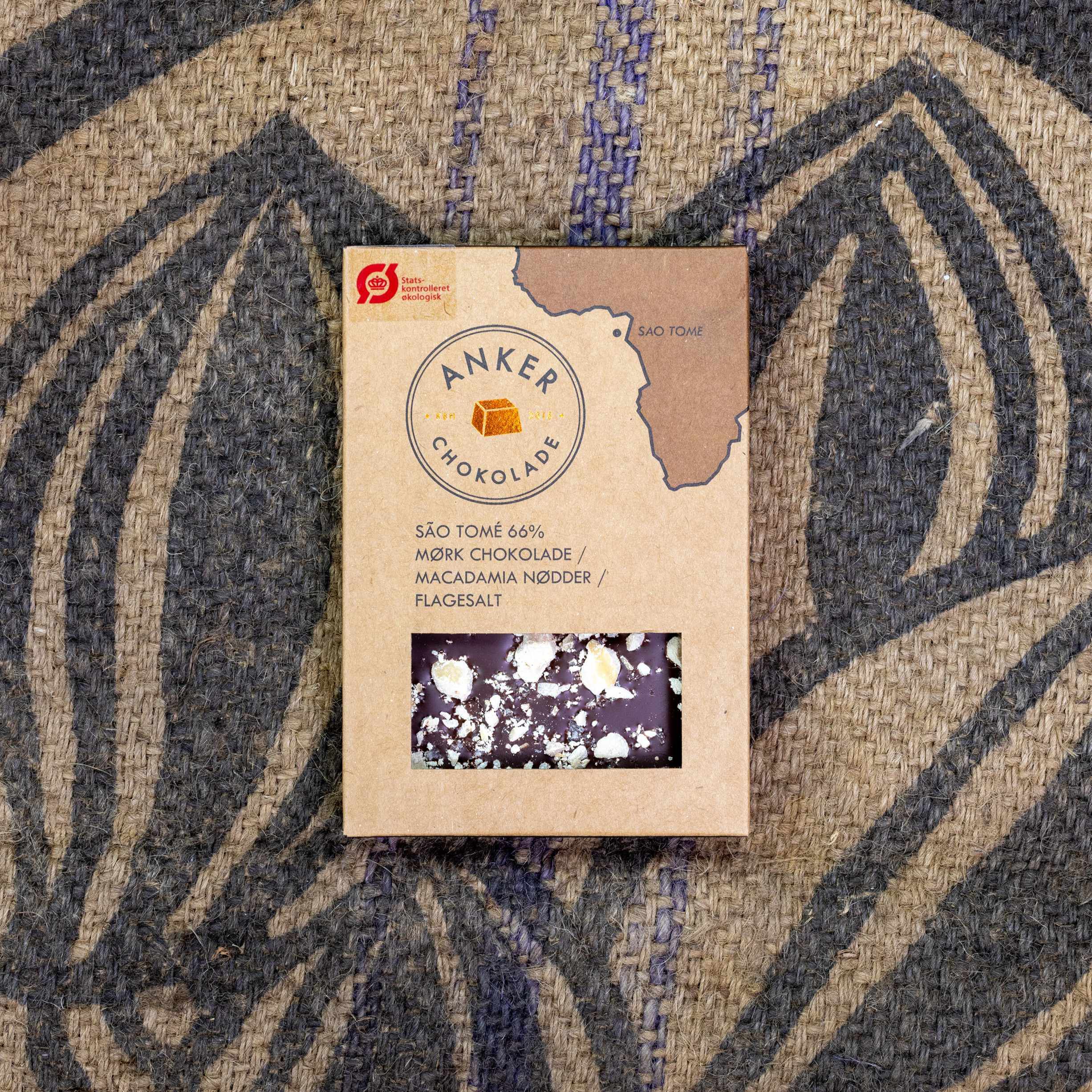 100gr Plade - S&atilde;o Tom&eacute; 66% m&oslash;rk chokolade / macadamian&oslash;dder / flagesal