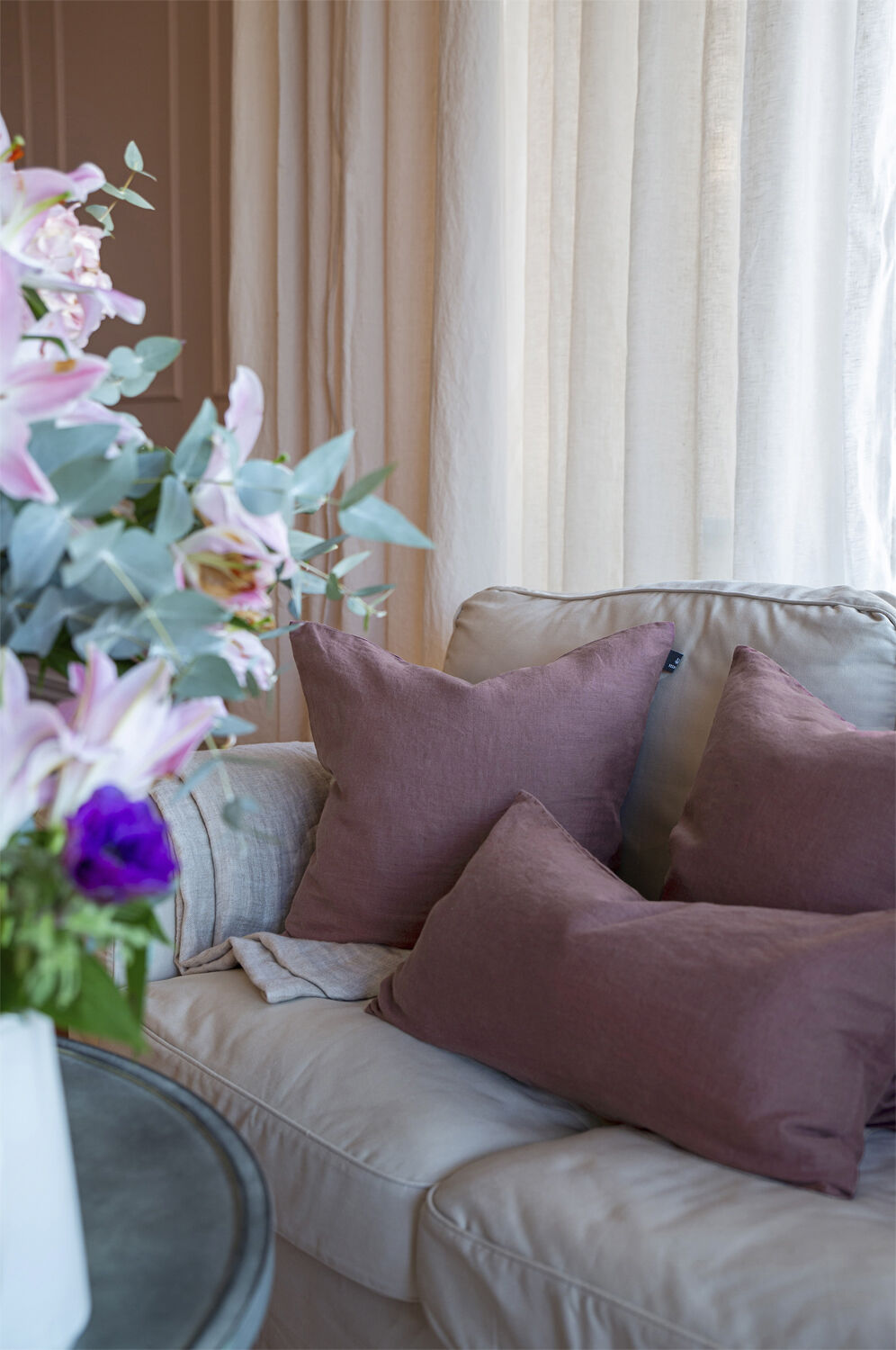 Sunshine Cushion with zip