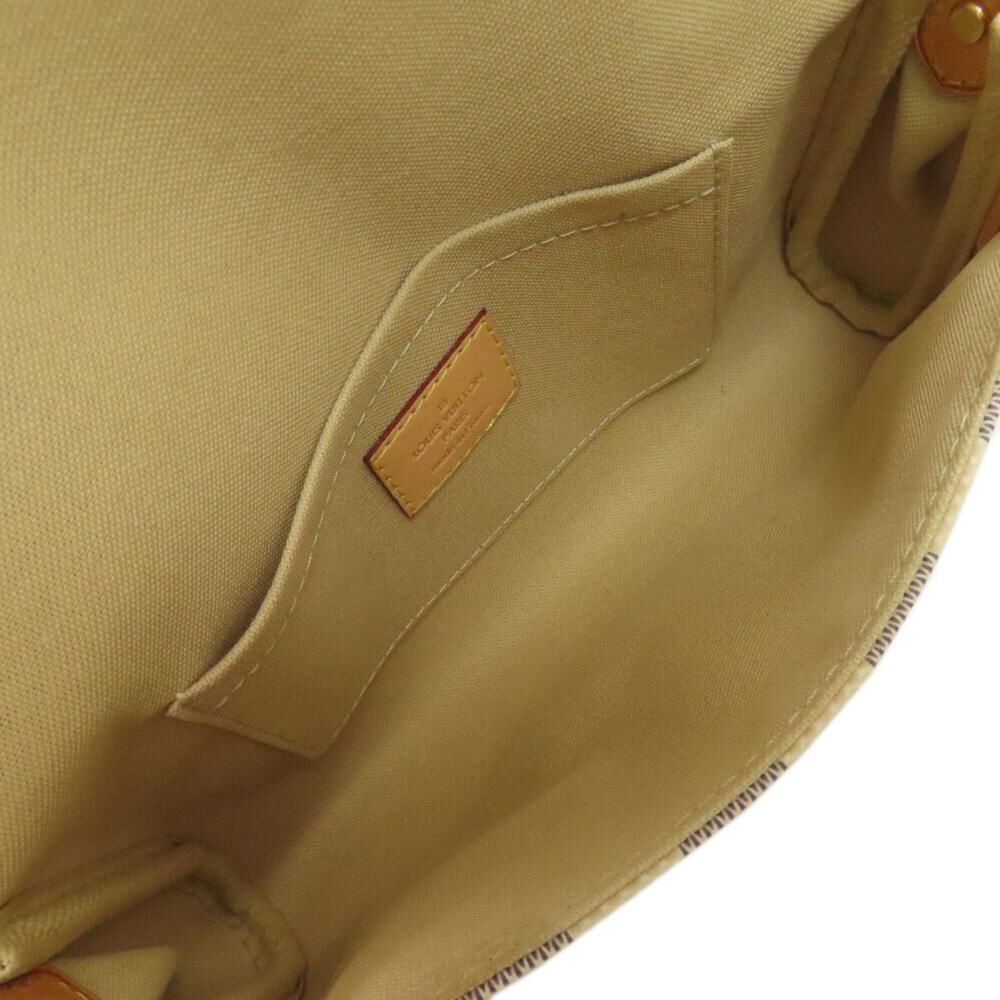 Louis Vuitton Favorite