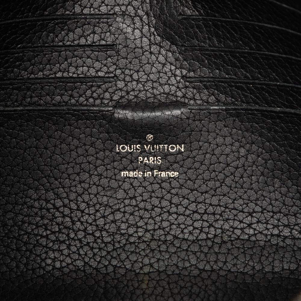 Louis Vuitton Clutch