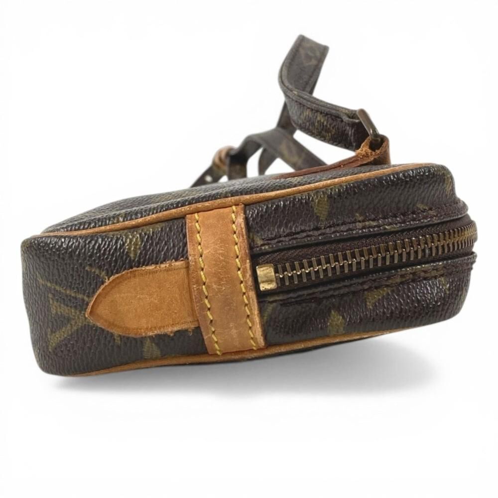 Louis Vuitton Shoulder Bags