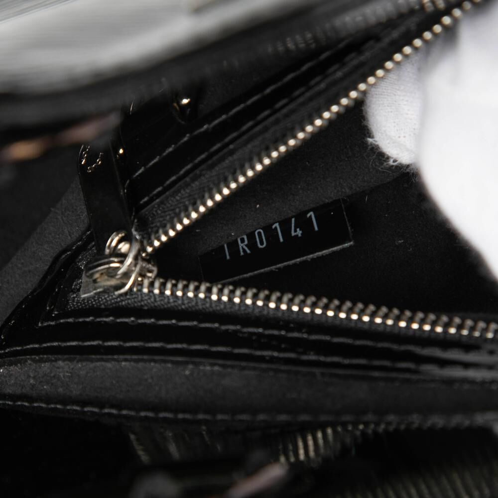 Louis Vuitton Mirabeau