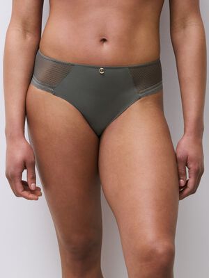 Romance Full brief