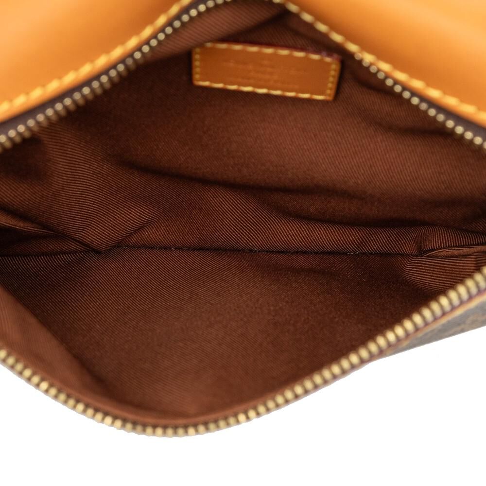 Louis Vuitton Messenger