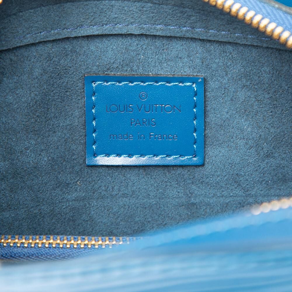 Louis Vuitton Pont Neuf