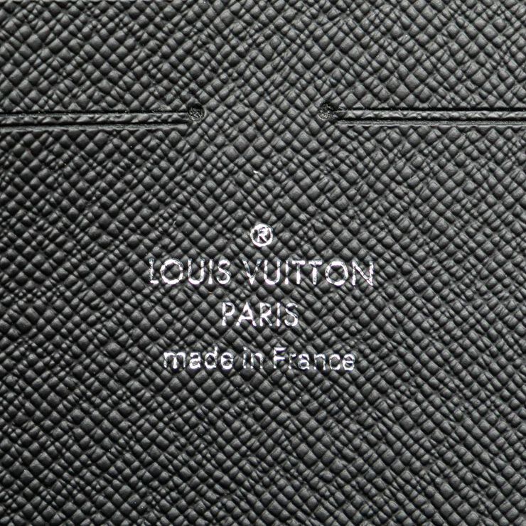 Louis Vuitton Pouch