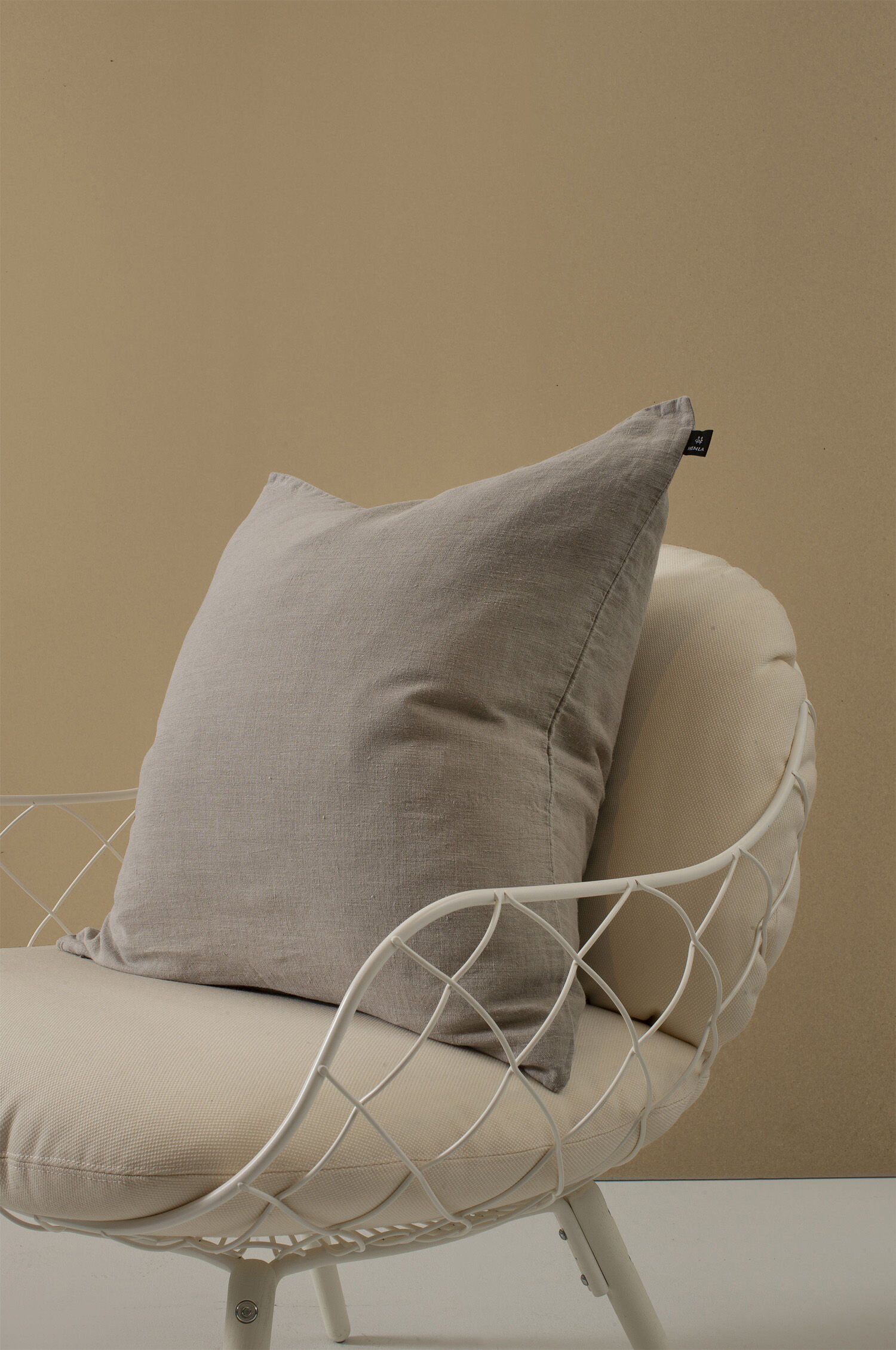 Sunshine Cushion with zip