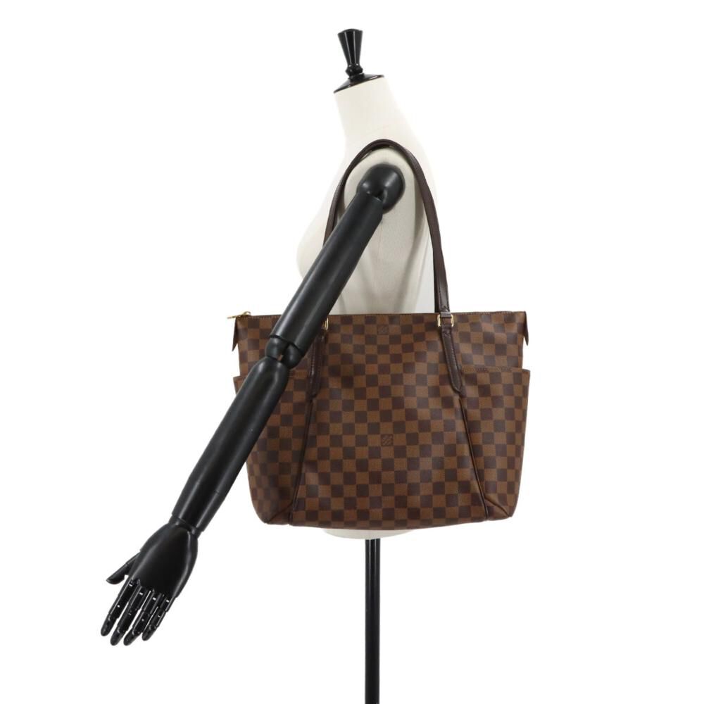 Louis Vuitton Totally