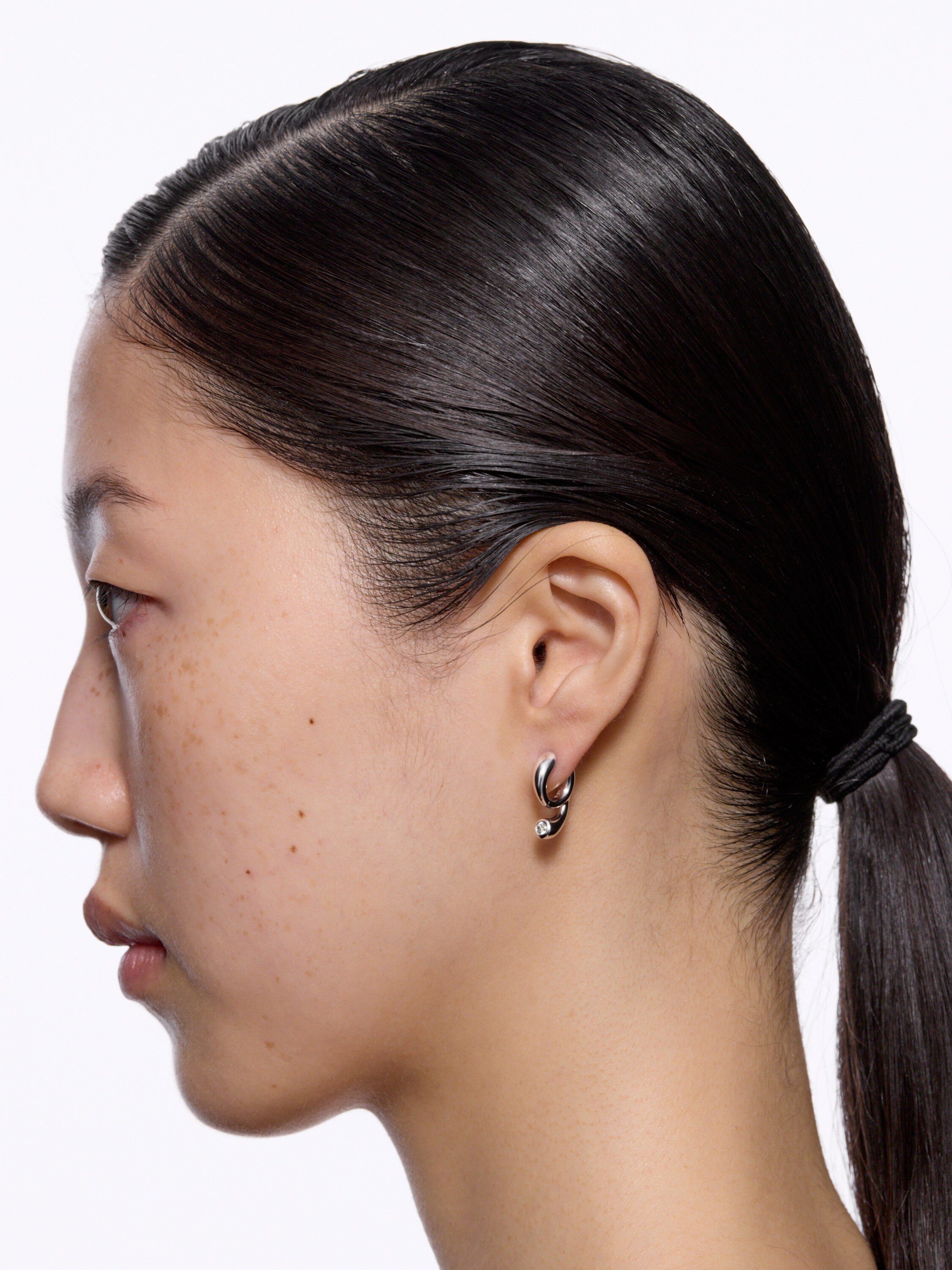 Mermaid Pool Huggie Silver