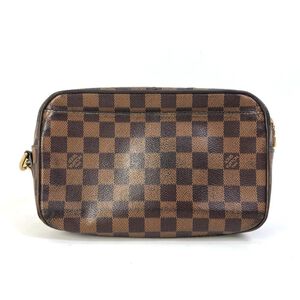 Louis Vuitton Clutch