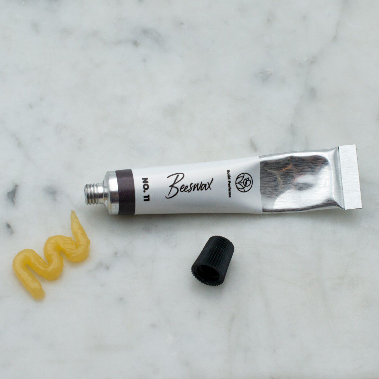 Solid parfume - Beeswax No. 11