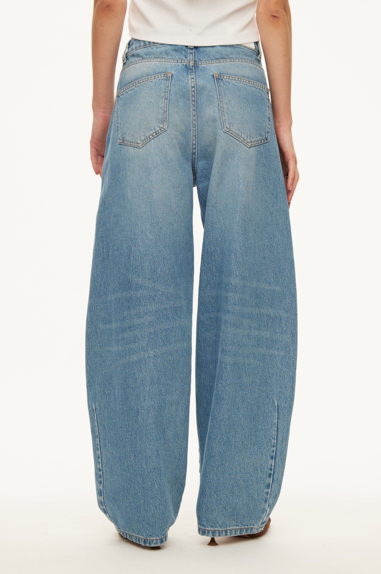 Twist jeans