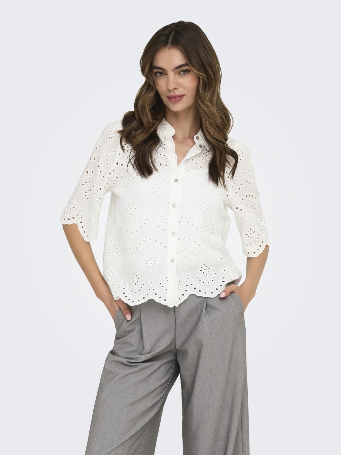 ONLVALAIS S/S SHIRT WVN NOOS