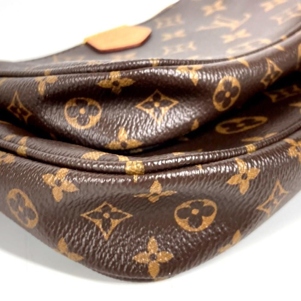 Louis Vuitton Pochette Accessoires