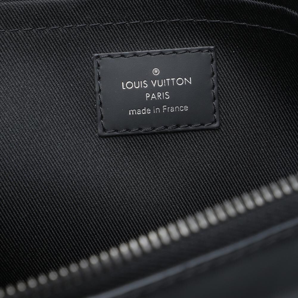 Louis Vuitton Clutch