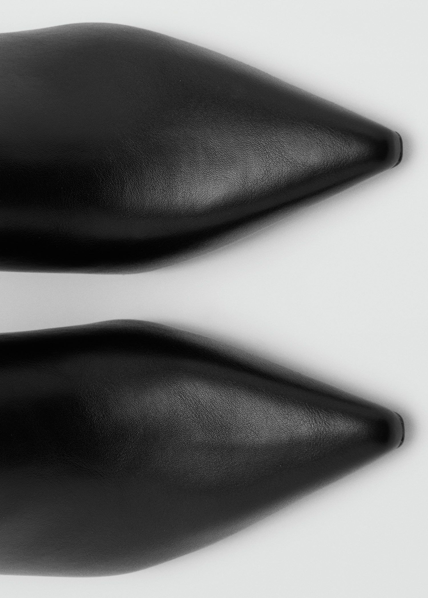 Ankle boots with block heel