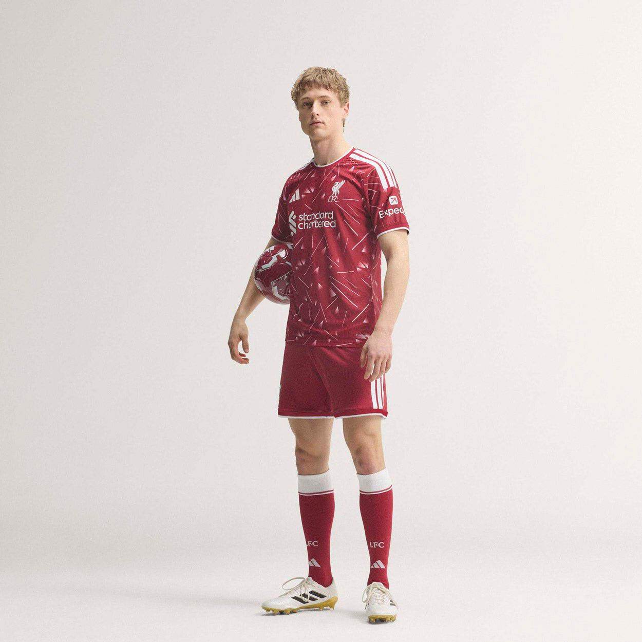 Liverpool Authentic 26/27 Hjemmebanetr&oslash;je