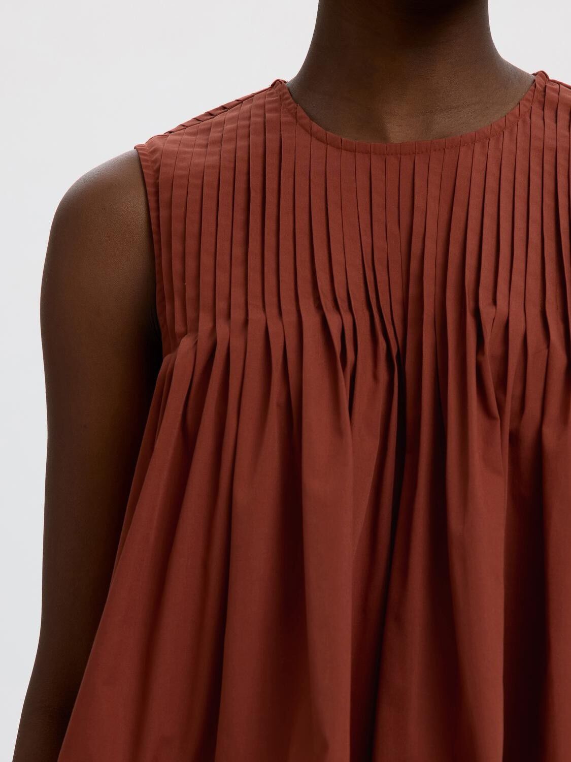 SLFSOPHIA SL PLEATED TOP B