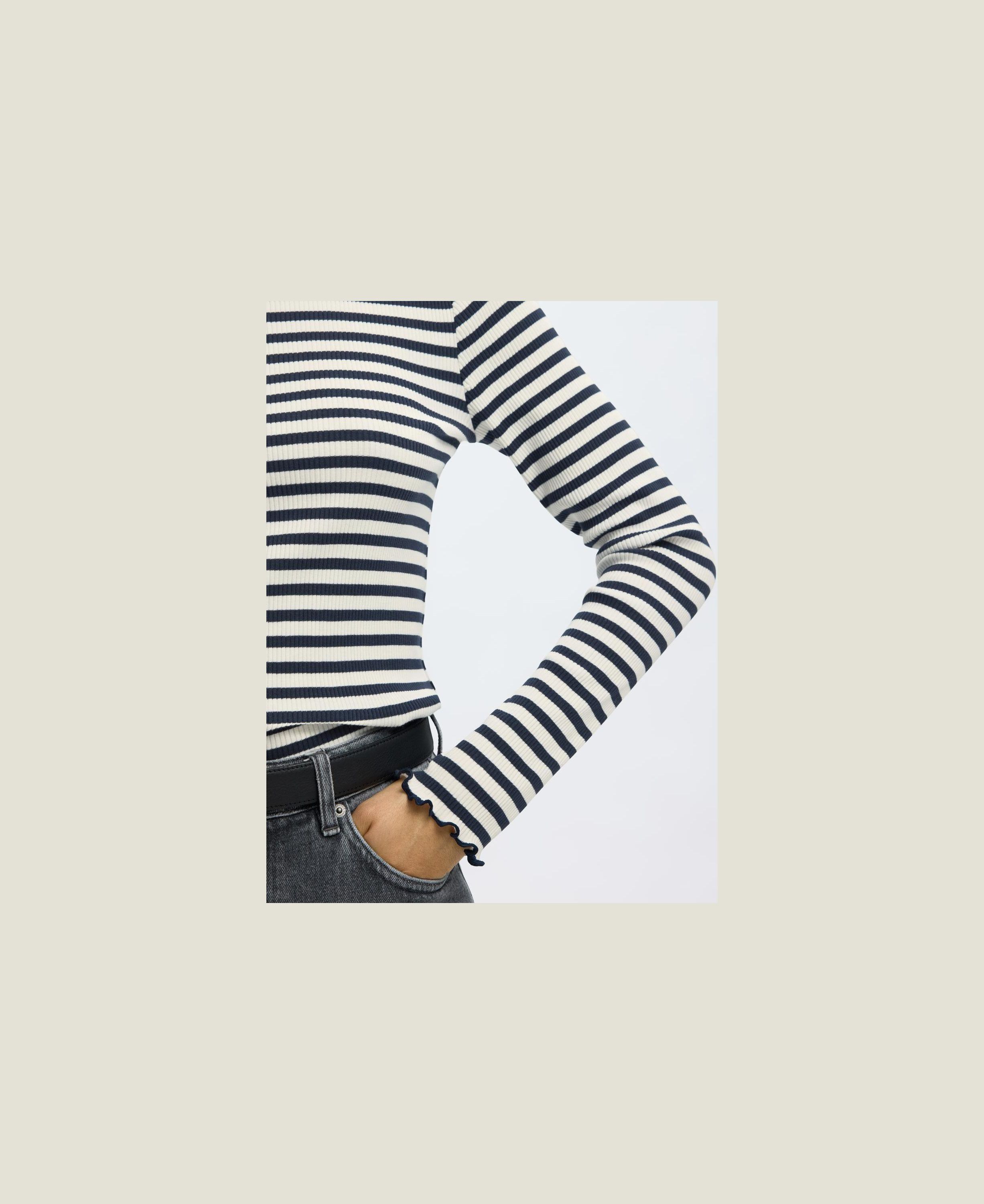 SLFANNA LS CREW NECK TEE STR NOOS