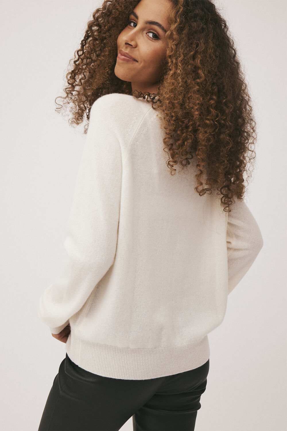 Mabel 2 - 100% Cashmere