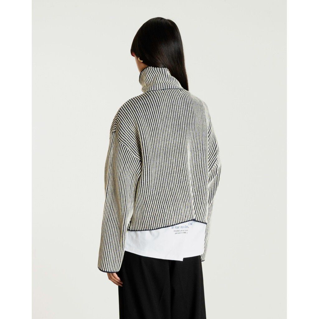 WBFang Half-Zipper Knit