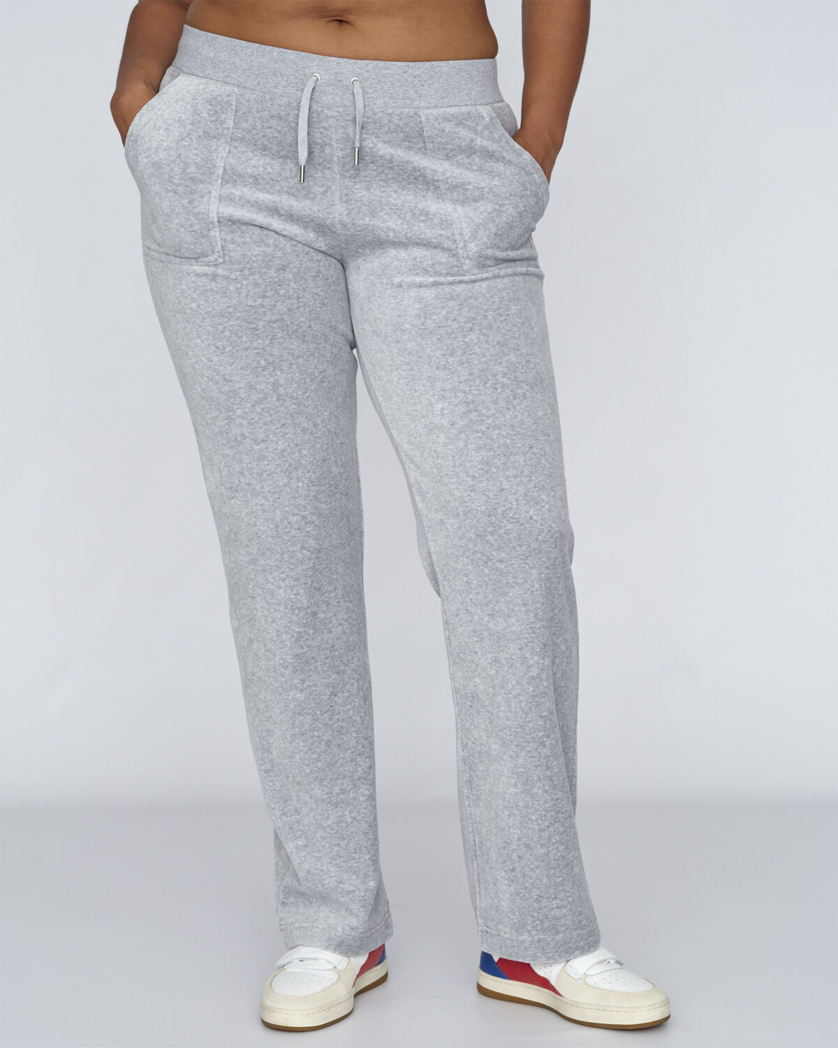 Del Ray Classic Velour Pant Pocket Design