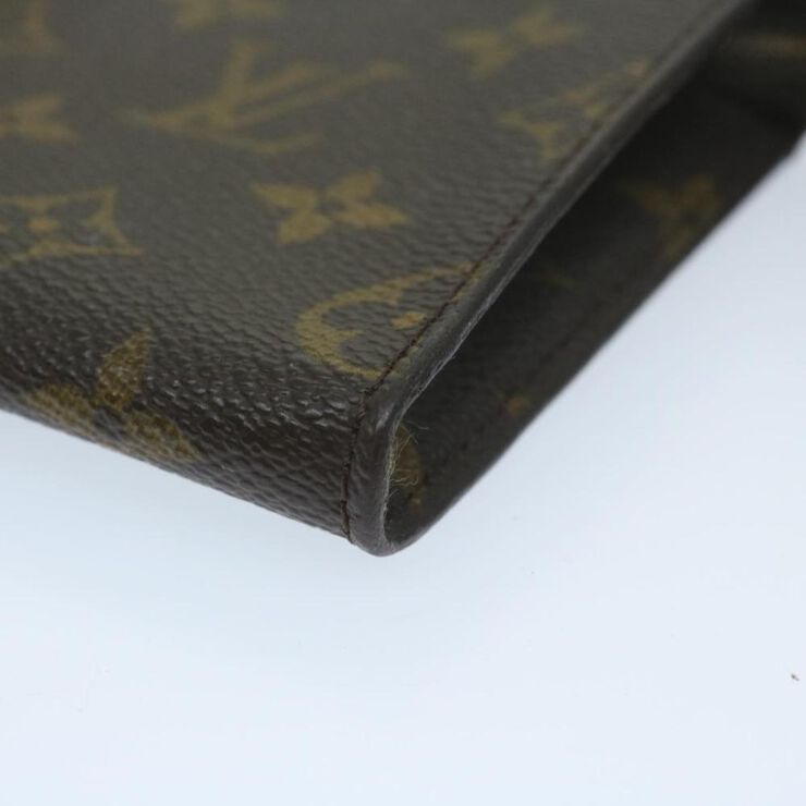 Louis Vuitton Pouch